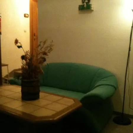 Larchenhof Bed & Breakfast *
